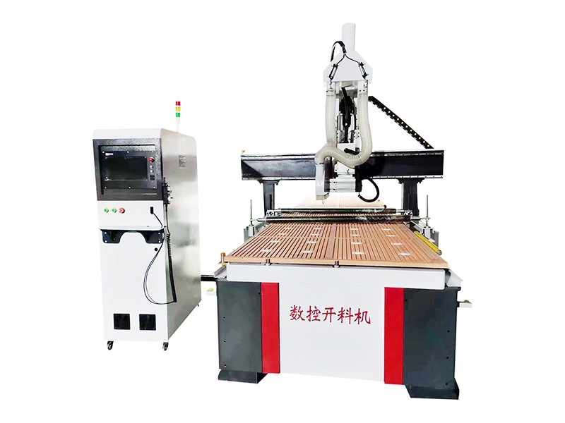 LD-1330大鋸片數(shù)控開料機(jī)